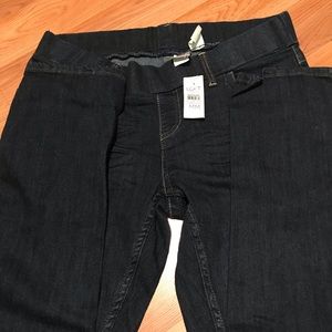 JW Ann Taylor maternity jean size MM